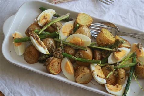 whats-in-season-now-asparagus-and-new-potato-salad image