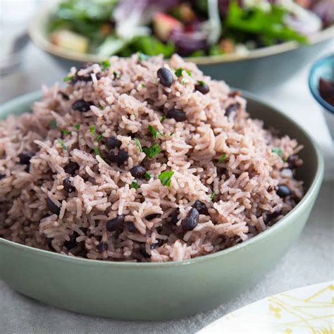 arroz-moro-cuban-black-beans-and-rice-gift-of image