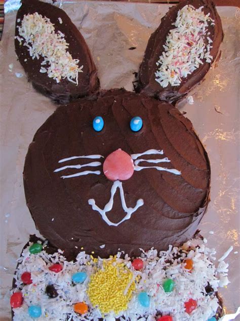 how-to-make-a-bunny-cake-using-a-cake-mix image