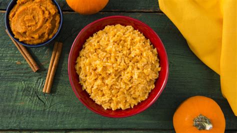 easy-pumpkin-pie-rice-pudding-recipe-minute-rice image