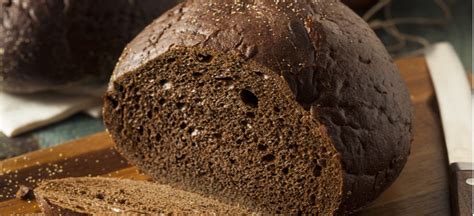 what-is-pumpernickel-bread-benefits-nutrition-and-more image