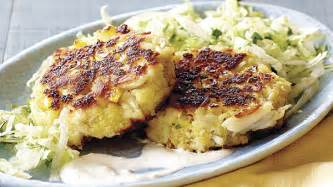 crab-and-corn-cakes-with-lime-sour-cream image