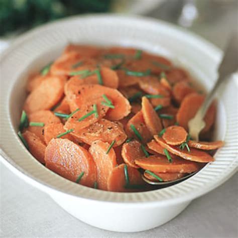 carrots-glazed-with-mustard-and-brown-sugar-williams image
