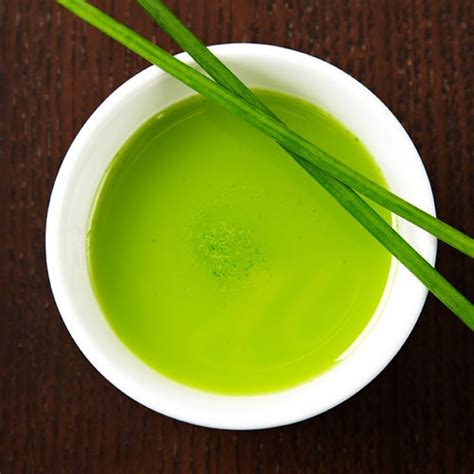 chive-oil-recipe-clean-eating image