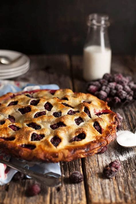 easy-blackberry-pie-feast-and-farm image