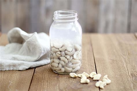 cashew-milk-recipe-how-to-make-it-from-scratch-dr-axe image