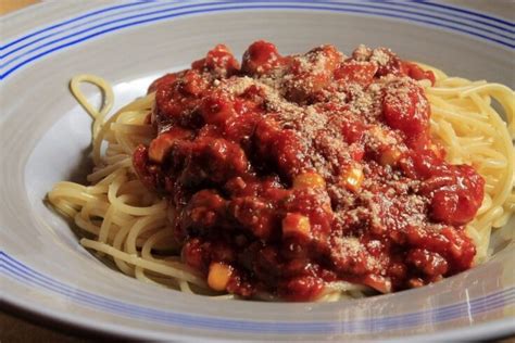 basic-bolognese-with-beef-and-veal image