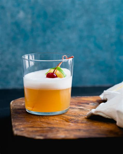 20-best-sour-cocktails-to-try-a-couple-cooks image