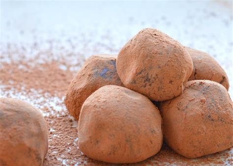coffee-chocolate-truffles-recipe-archanas-kitchen image