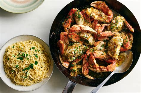 roasted-garlic-chile-dungeness-crab-with-garlic-noodles image