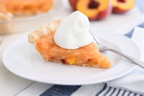 the-most-amazing-fresh-peach-pie-no-bake-filling image