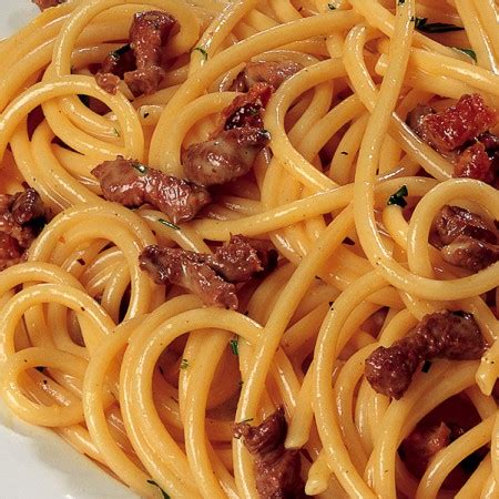 carbonara-recipes-from-classic-to-unconventional image