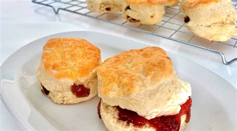 cherry-almond-scones-best-recipes-uk image
