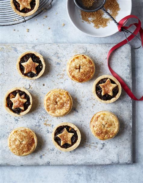 rich-mince-pies-with-homemade-mincemeat image