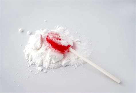 fizzy-sherbet-powder-candy-recipe-thoughtco image