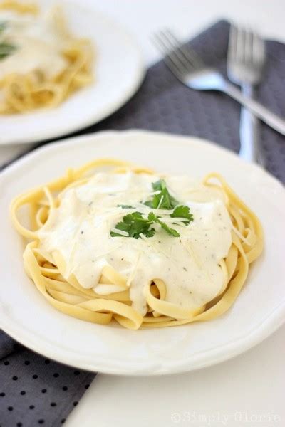 parmesan-cream-sauce-simply-gloria image