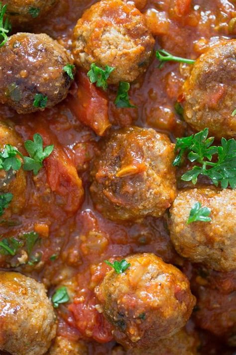 spanish-meatballs-best-albondigas-recipe-tapas image