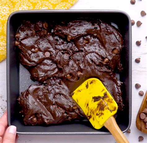 the-best-cake-mix-brownies-recipe-build-your-bite image