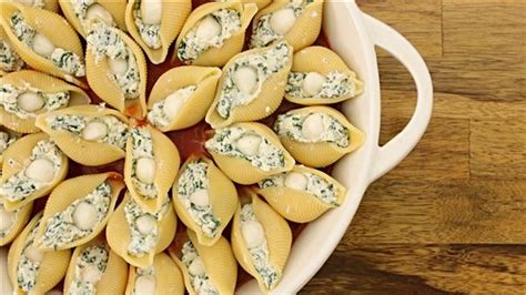 spinach-and-ricotta-stuffed-pasta-shells-recipe-the image