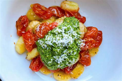 sheet-pan-gnocchi-and-tomatoes-with-arugula-pesto image