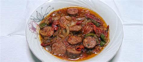 spetsofai-traditional-sausage-dish-from-thessaly image