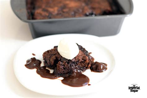 upside-down-chocolate-pudding-imperial-sugar image