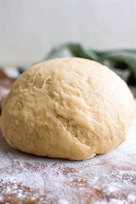 how-to-make-and-fold-empanada-dough-the-novice-chef image