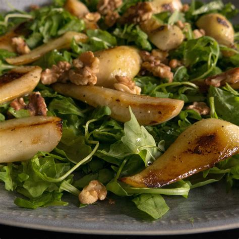 warm-pear-salad-frifran image