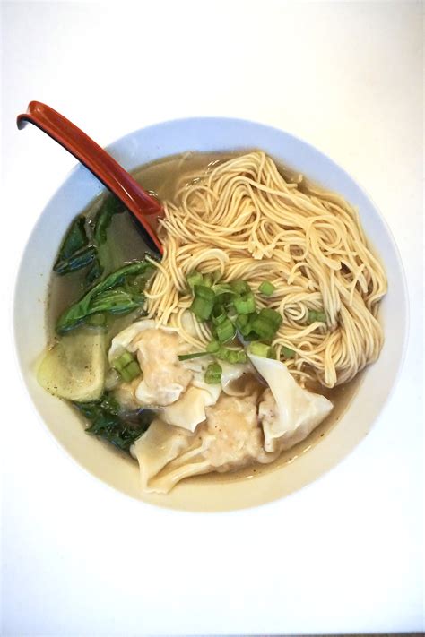the-best-cantonese-wonton-noodle-soup-mochi image