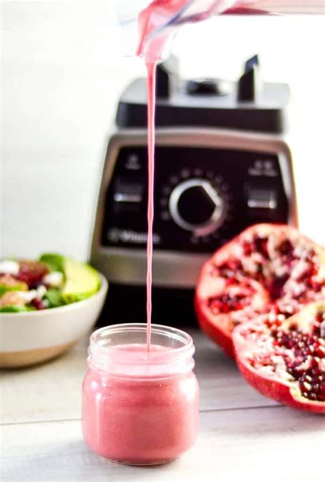 pomegranate-dressing-pomegranate-vinaigrette image