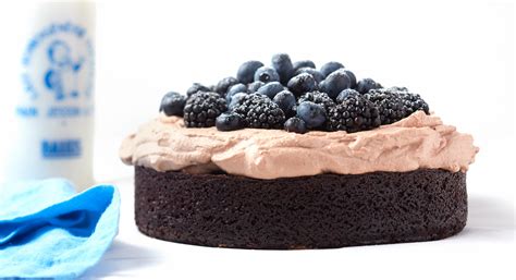 vegan-chocolate-vinegar-cake-recipe-thrive-market image