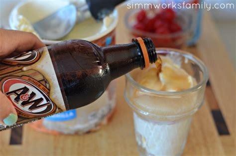 how-to-make-the-perfect-root-beer-float-a-crafty image