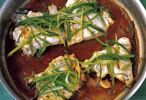 steamed-cod-with-ginger-and-scallions-recipe-leites image