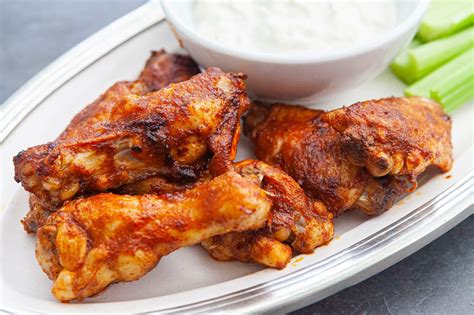 buffalo-wings-oven-baked-simply image