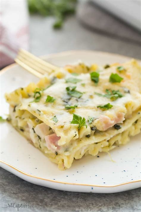 white-chicken-lasagna-with-ham-video-the image