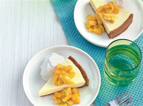 no-bake-mango-cream-pie-yummyph image
