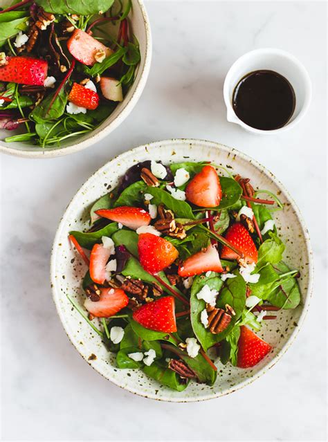 strawberry-and-mixed-green-salad-pretty-simple image