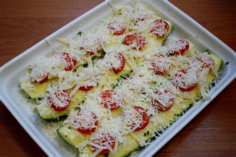 cheesy-zucchini-boats-polish-housewife image