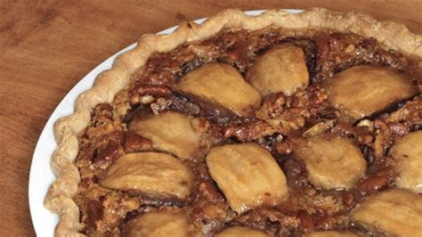 caramelized-apple-and-pecan-pie-recipe-bon-apptit image