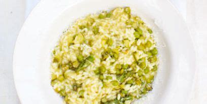 gennaros-risotto-with-asparagus-courgette-and-peas image