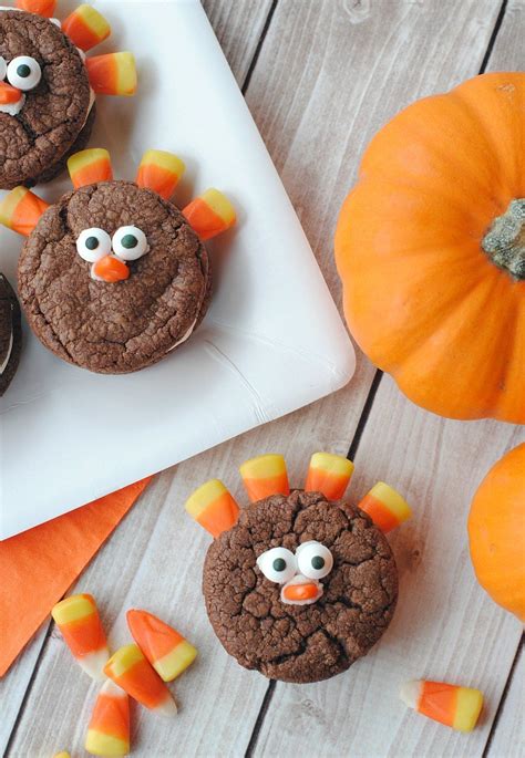 cute-easy-turkey-cookies-crazy-little-projects image