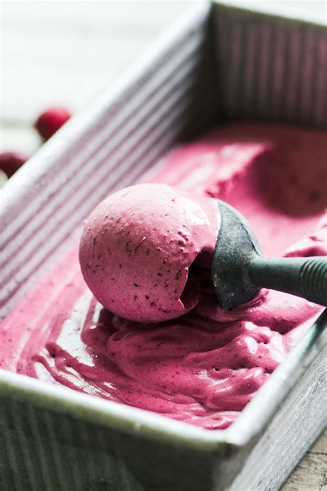 no-churn-cranberry-ice-cream-incredible-flavor image