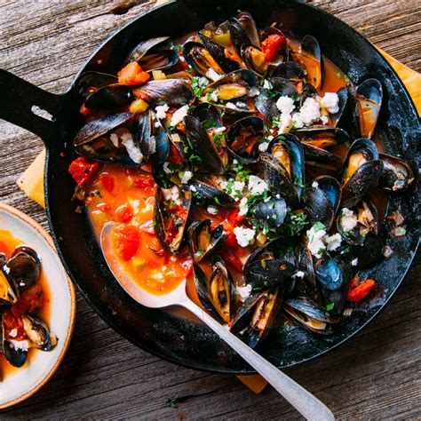 anchor-bay-mussels-with-tomatoes-feta image