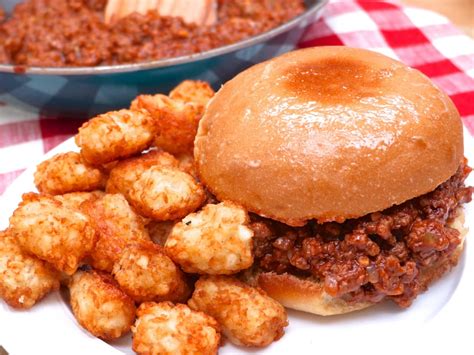 homemade-sloppy-joes-manwiches-divas-can-cook image