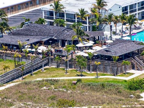 13-best-beach-bars-in-florida-you-can-enjoy-this-summer image