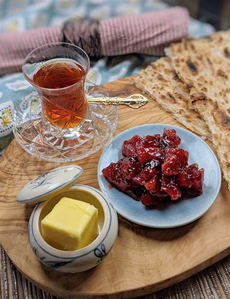 moraba-ye-beh-quince-jam-with-rosewater-the image