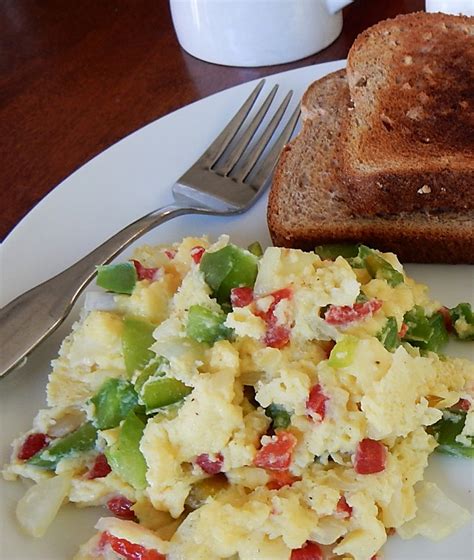 old-fashioned-spanish-scrambled-eggs-a-hundred image