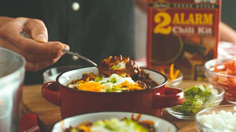 wick-fowler-original-famous-chili-recipe-reily-products image
