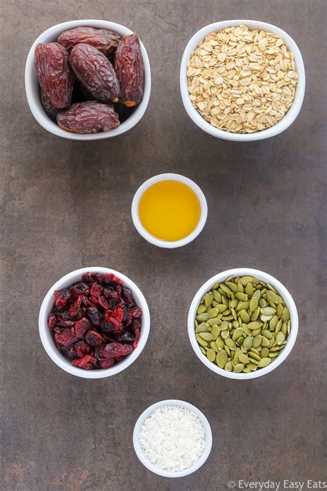 healthy-nut-free-granola-bars-easy-no-bake image