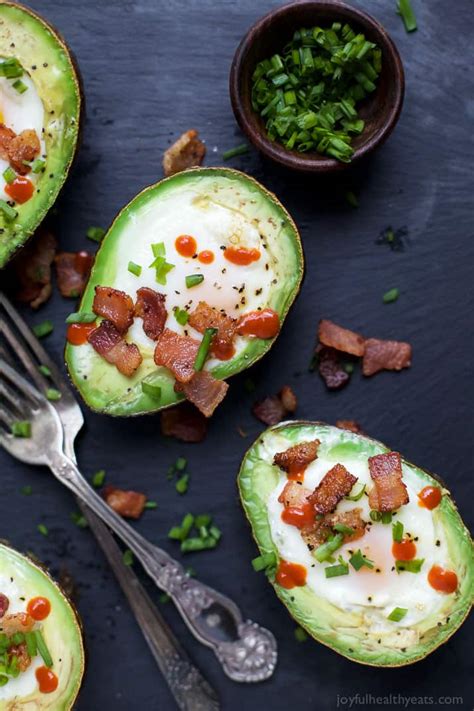bacon-baked-egg-in-avocado-easy-healthy image